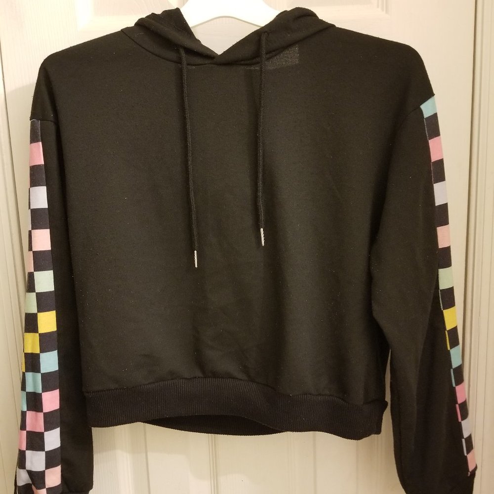 Romwe Hooded Crop Top